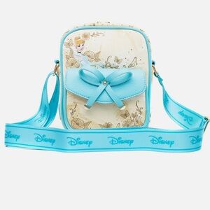 NWT Wondapop Disney Cinderella Bag